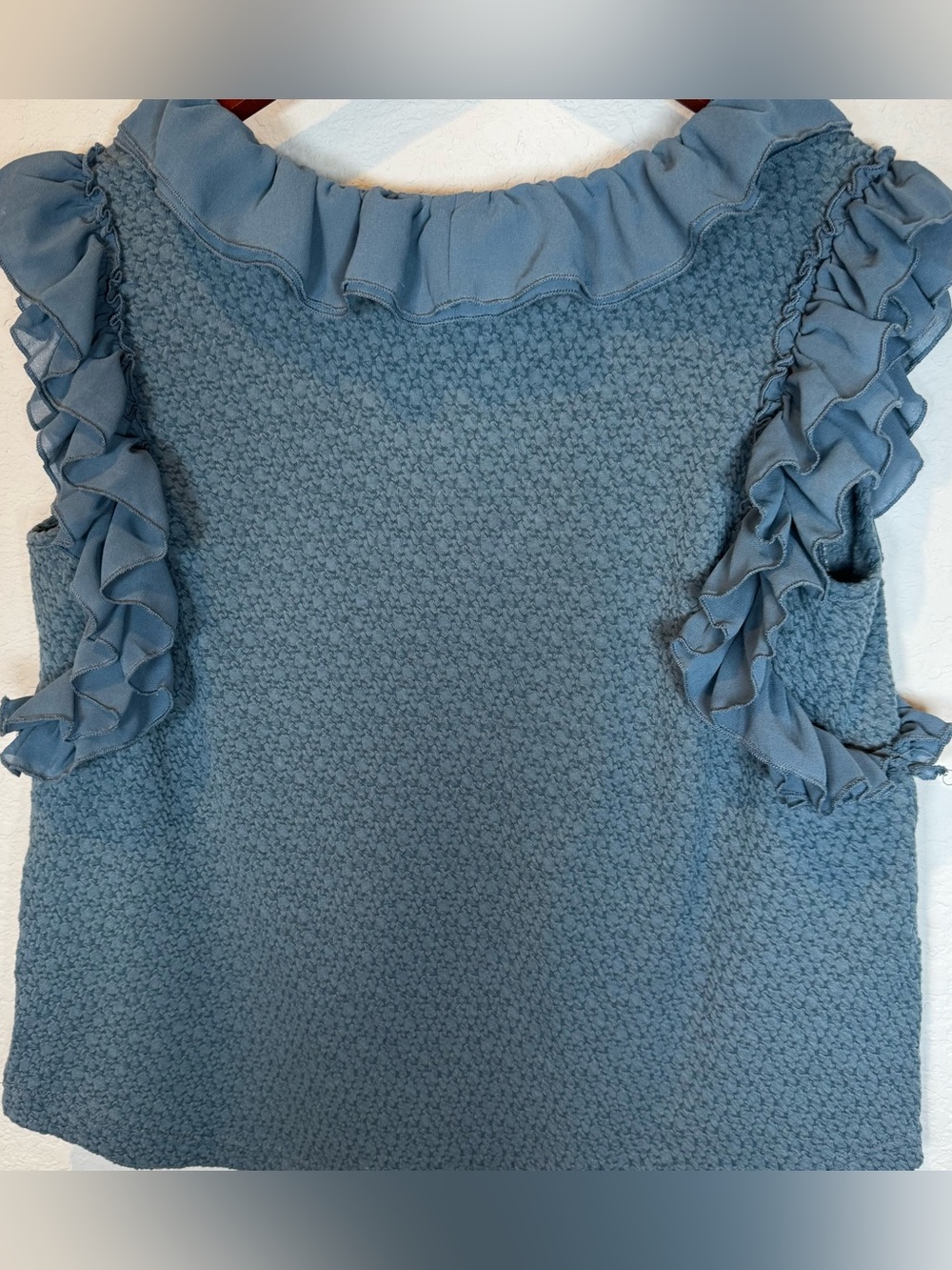 GiGio Women’s Dusty Blue Top Textured Knit Ruffle V-Neck Boutique Blouse Large - Picture 9 of 16